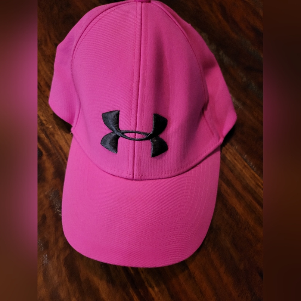 UNDER ARMOUR HOT PINK BALL CAP ADJUSTABLE GREAT CONDITION